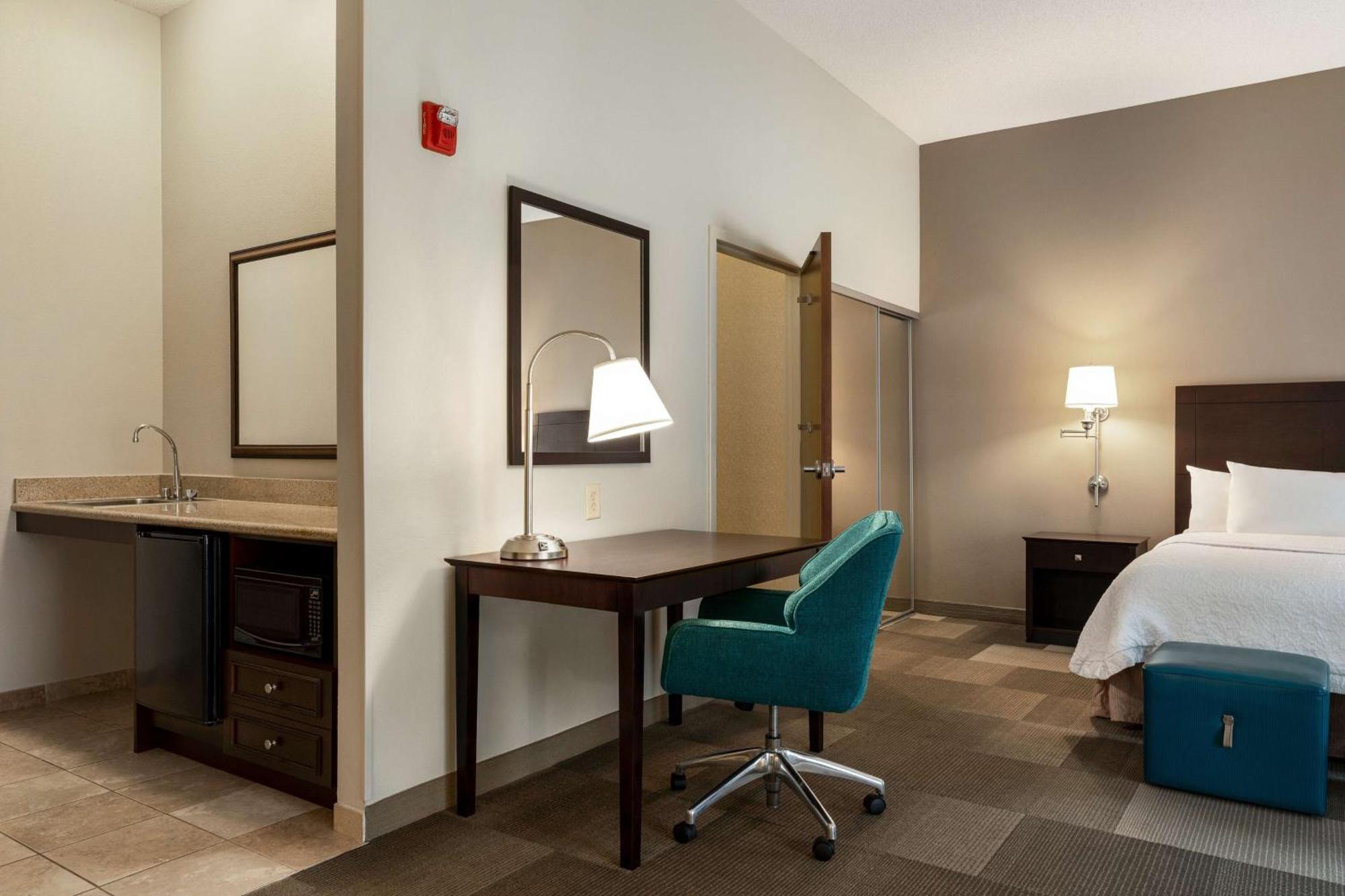 Hampton Inn & Suites Atlanta Airport West Camp Creek Pkwy College Park Exteriér fotografie